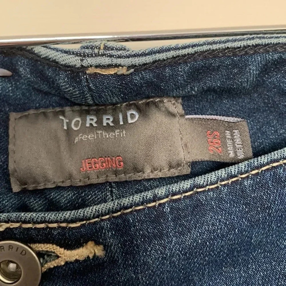 Torrid  Feel  The Fit Jeggings - Picture 6 of 8